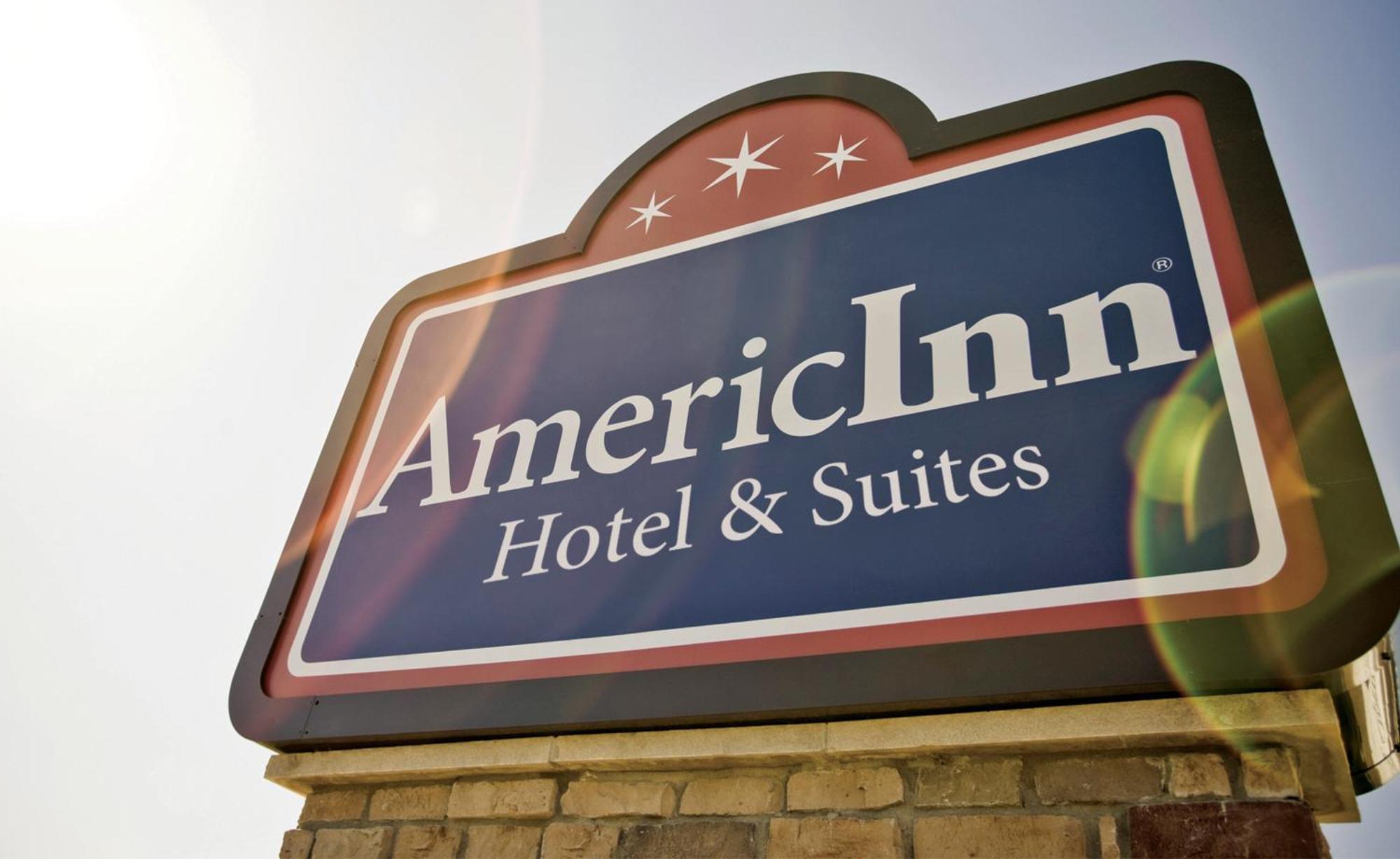 Americinn By Wyndham West Bend Exterior foto